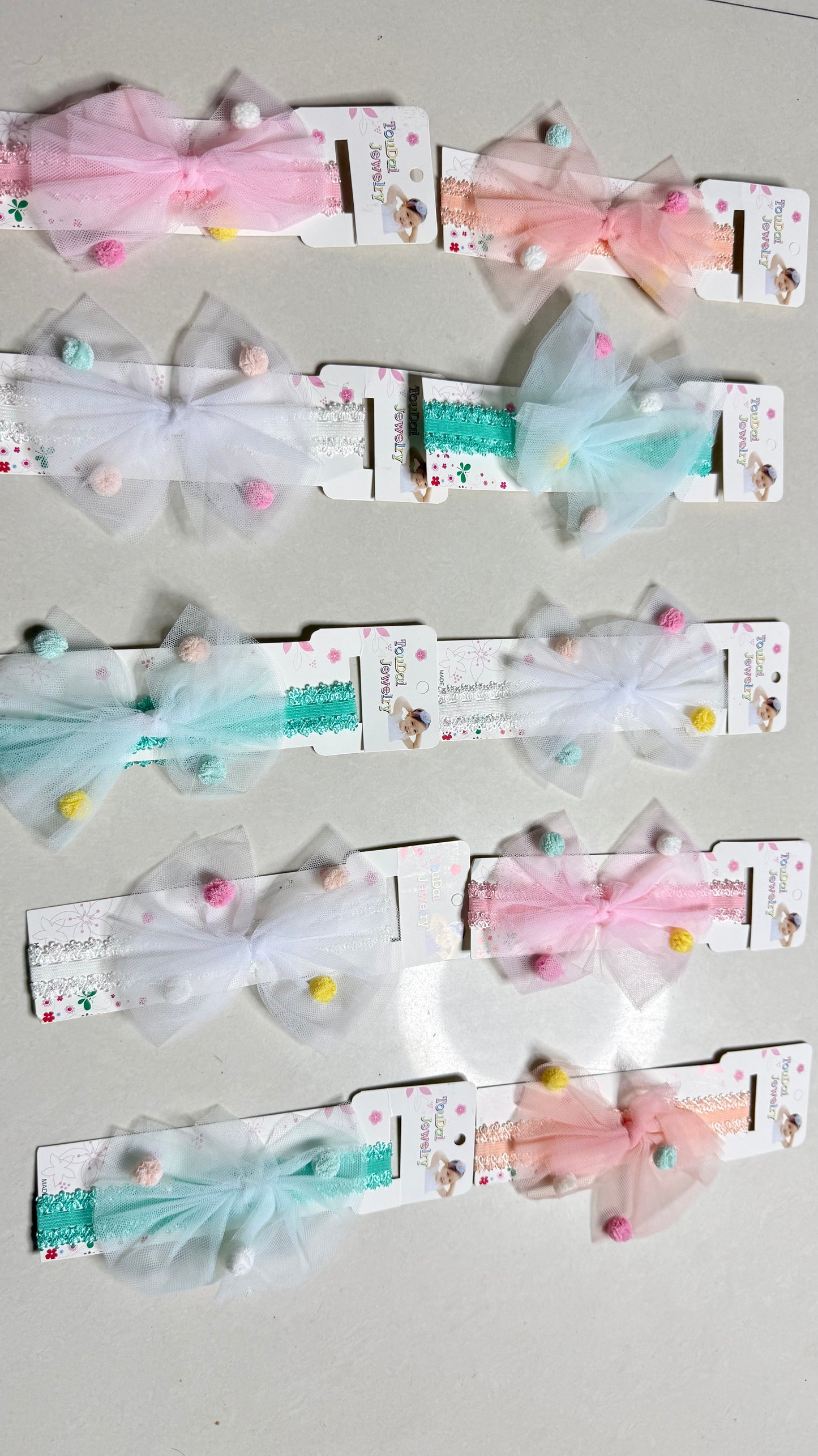 Kids pom pom hair band