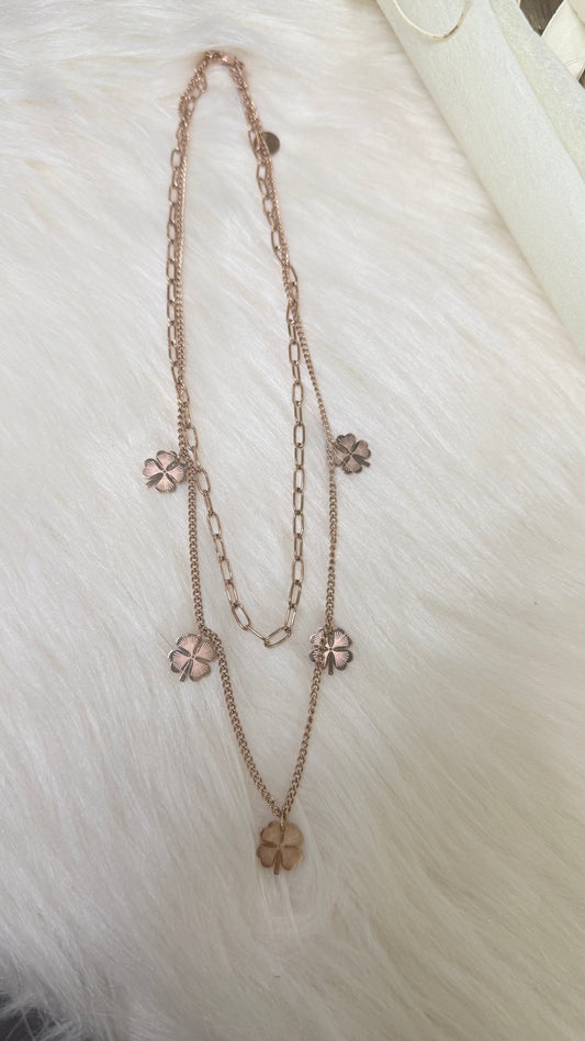 Delicate Layered Flower Charm Necklace