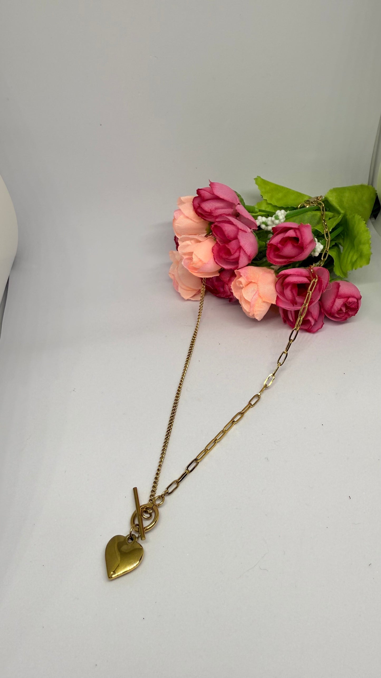 Gold Heart Pendant Necklace